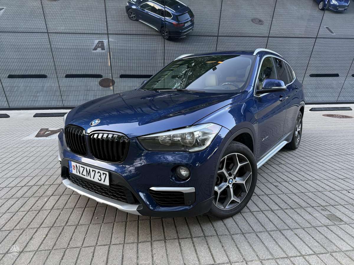 BMW X1