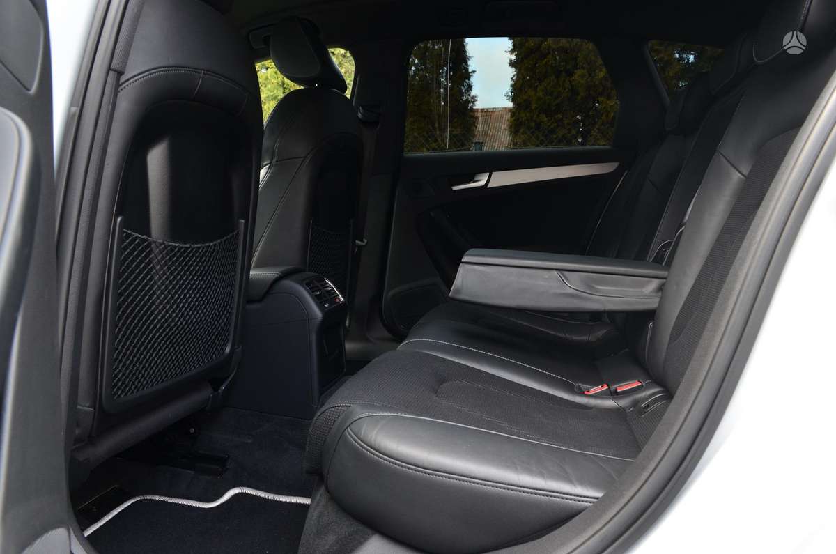 Audi A4, 2.0 l., Универсал
