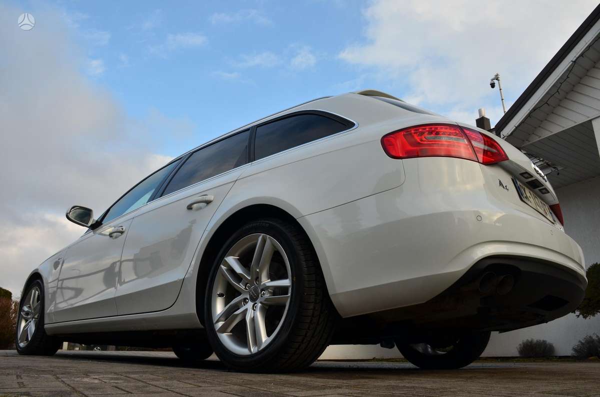Audi A4, 2.0 l., Универсал
