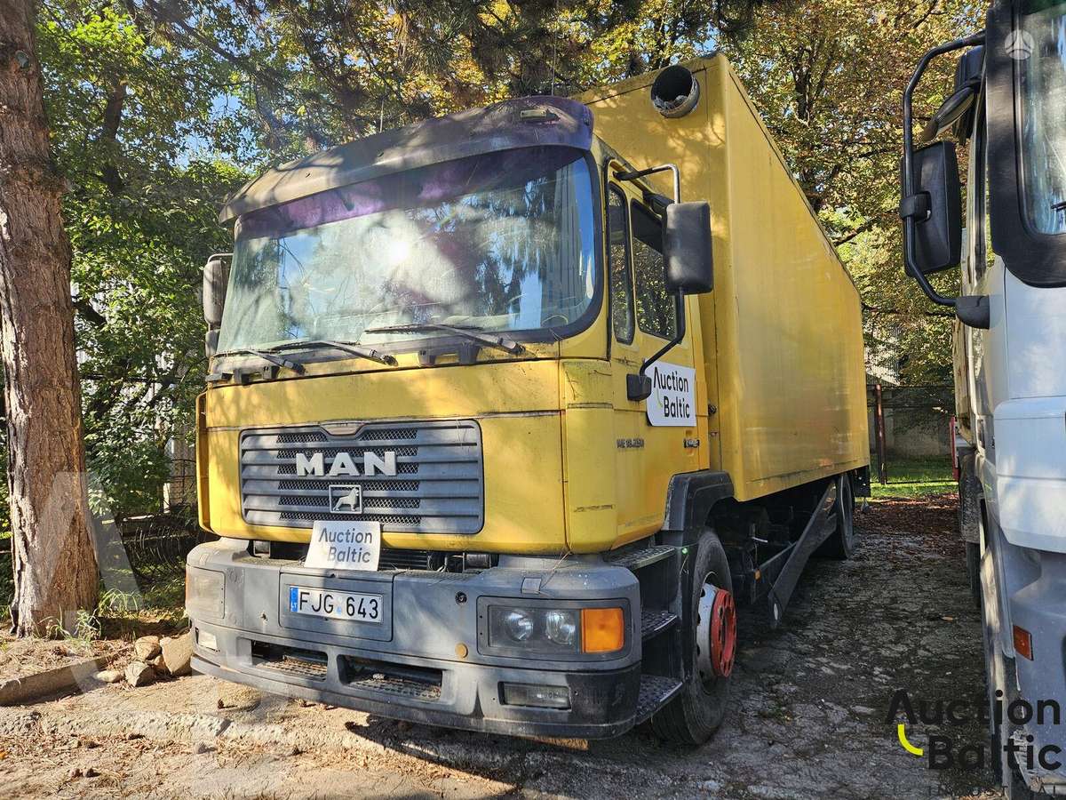 MAN ME18.250, box trucks / box vans