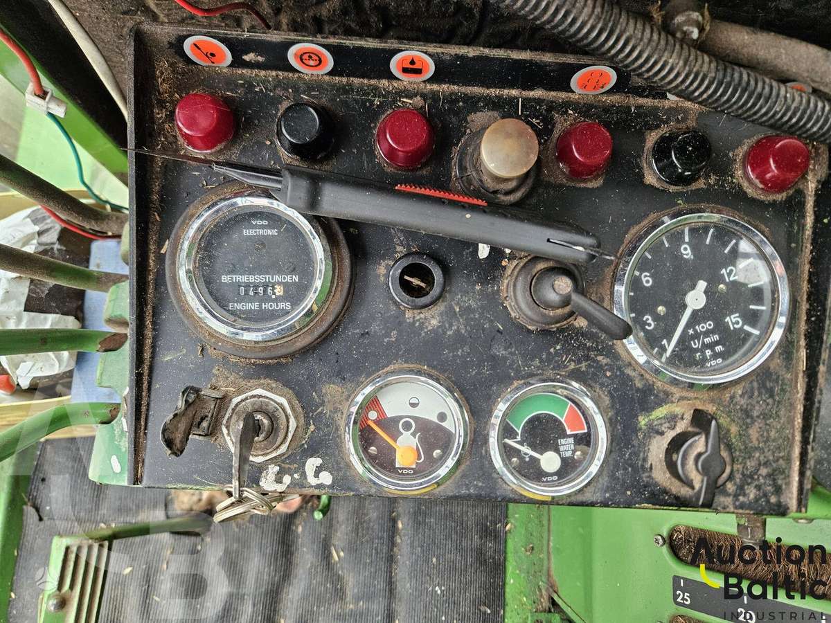John Deere 965, combine harvesters