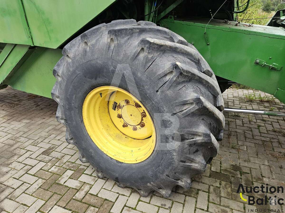 John Deere 965, комбайны