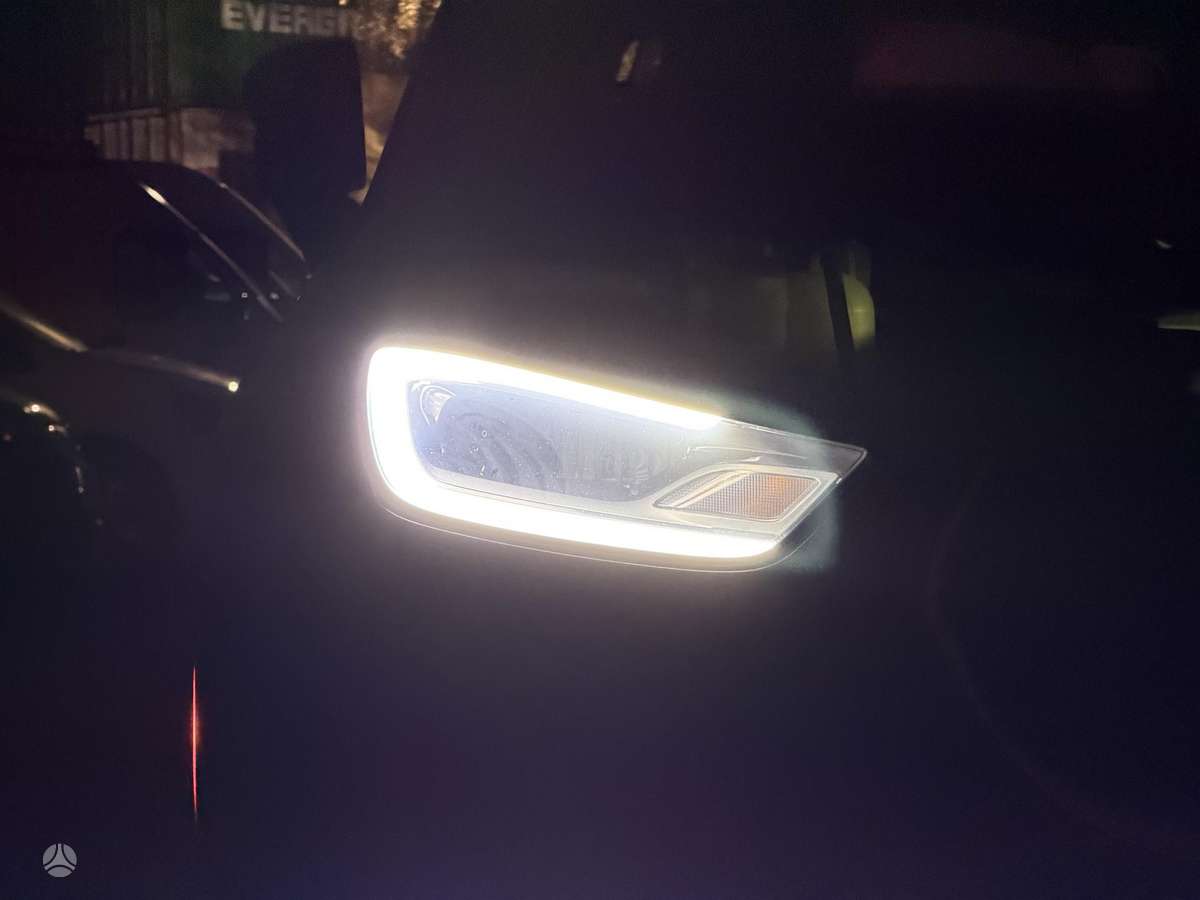 Chrysler Pacifica trim parts