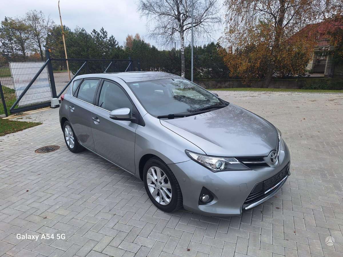 Toyota Auris