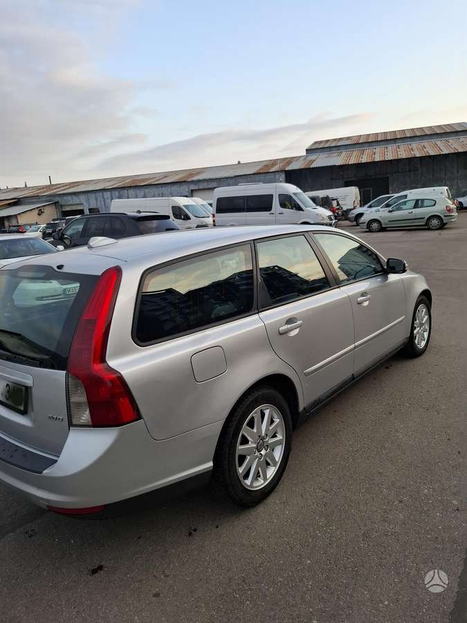 Volvo V50, 2.0 l., Универсал