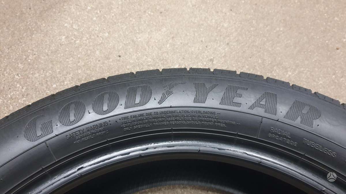 Goodyear EfficientGrip Suv 4X4, летние 225/55 R19