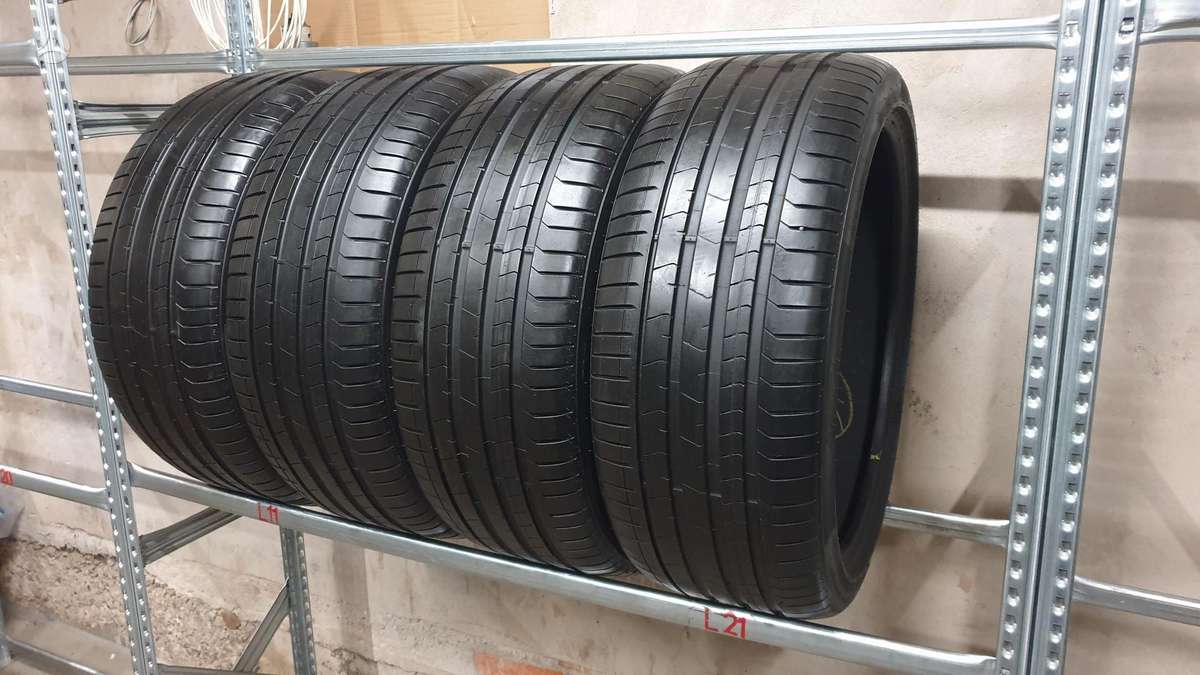 Pirelli PZero TM, летние 275/35 R22