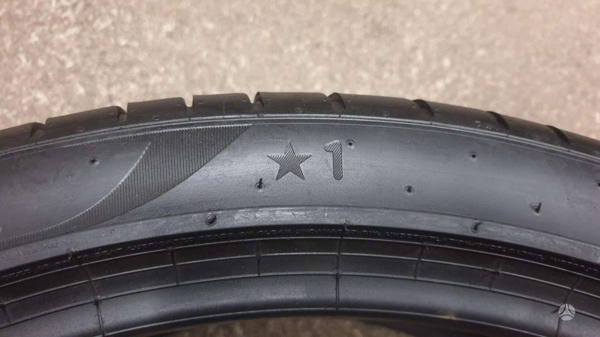 Pirelli PZero TM, летние 275/35 R22