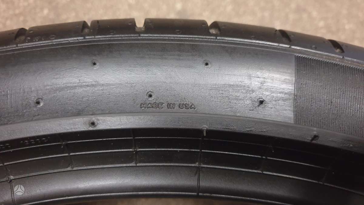 Pirelli PZero TM, летние 275/35 R22