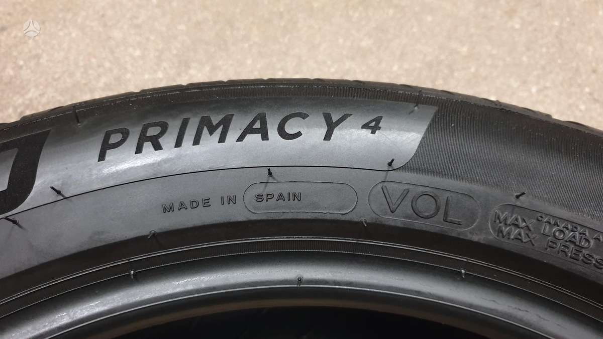 Michelin Primacy 4, летние 215/55 R18