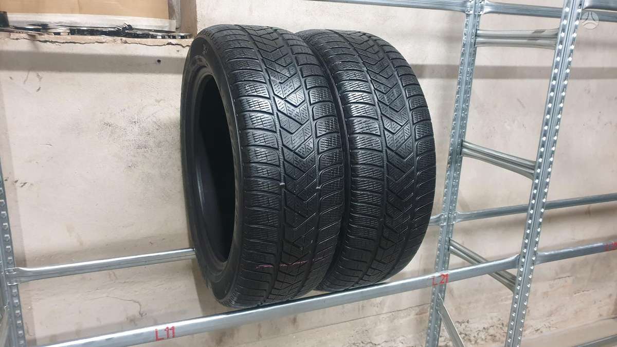 Pirelli ScorpionWinter, зимние 235/55 R19
