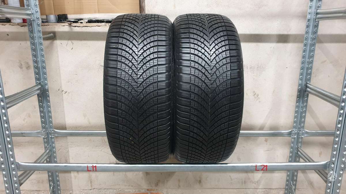 Goodyear Vector4Seasons, universalios 255/40 R21