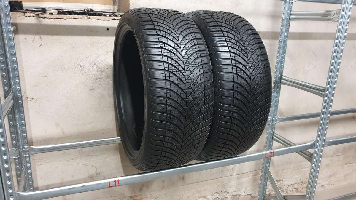 Goodyear Vector4Seasons, universalios 255/40 R21