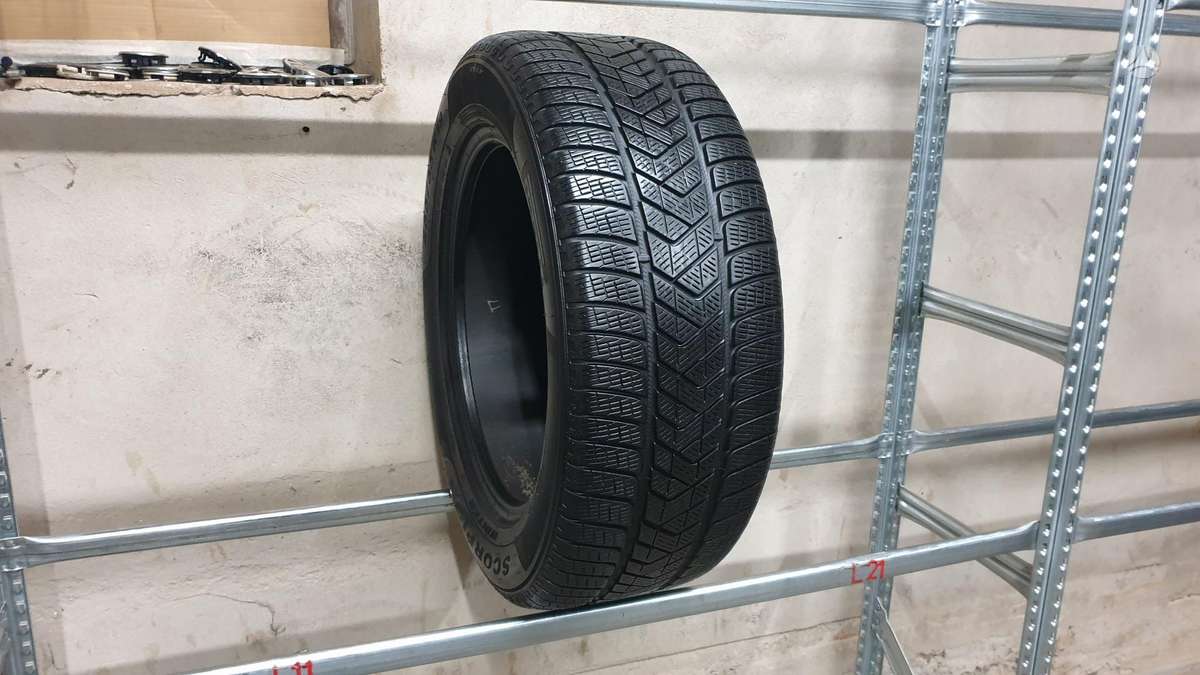 Pirelli Scorpion Winter, žieminės 255/55 R19
