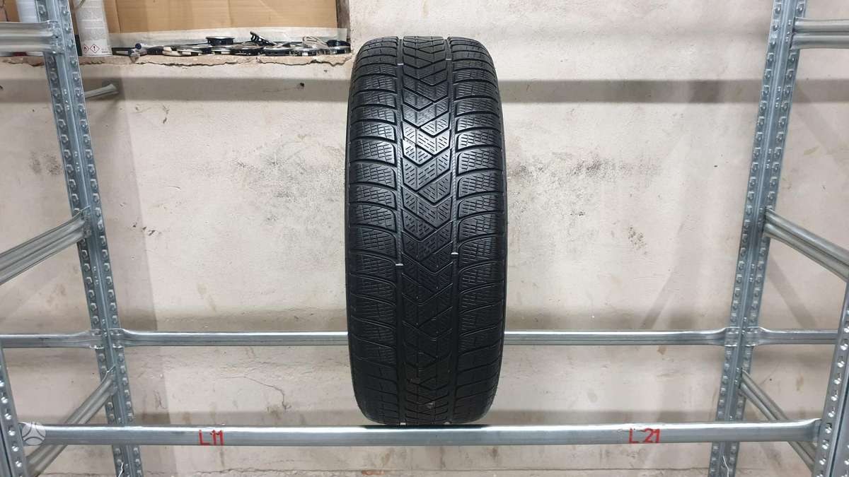 Pirelli Scorpion Winter, žieminės 235/55 R19