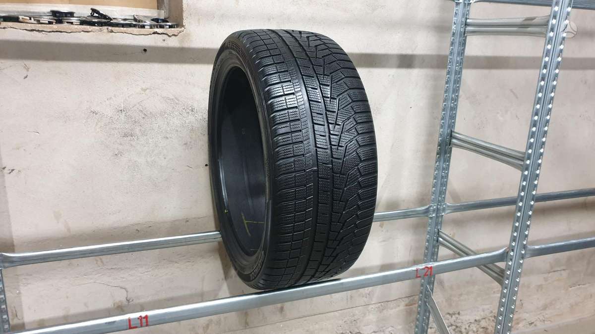 Hankook Winter I'Cept Evo2, зимние 255/40 R20