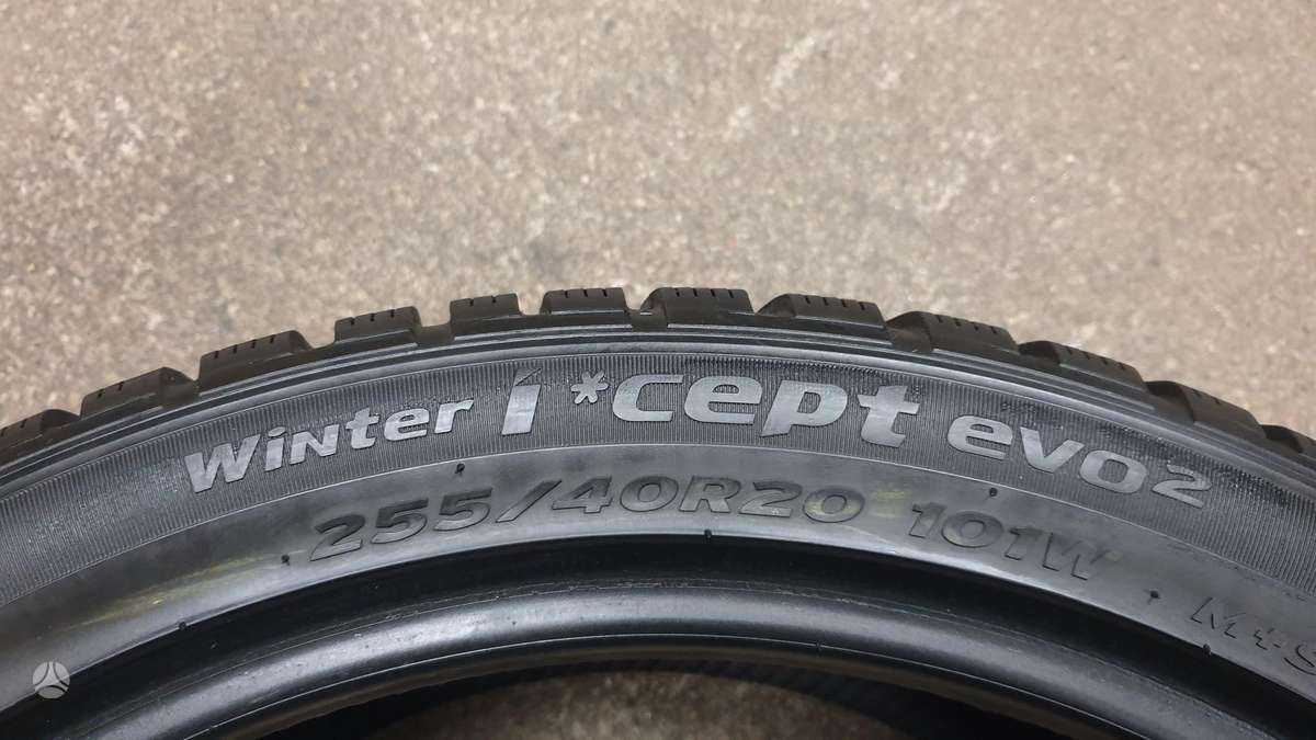 Hankook Winter I'Cept Evo2, зимние 255/40 R20
