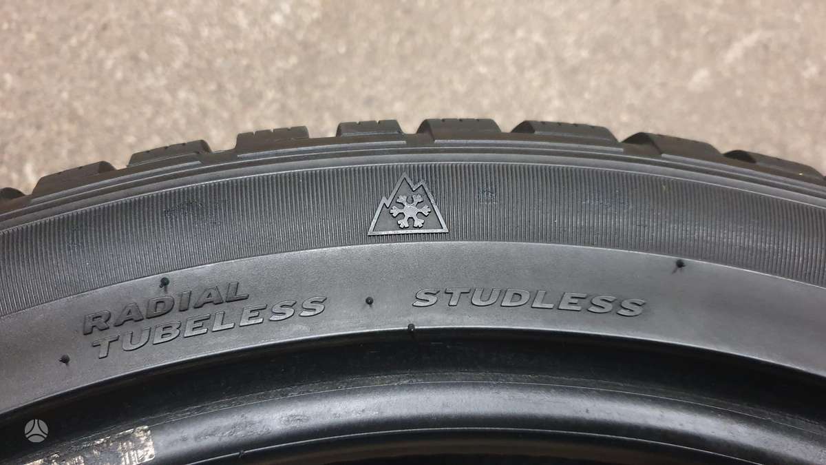 Hankook Winter I'Cept Evo2, winter 255/40 R20