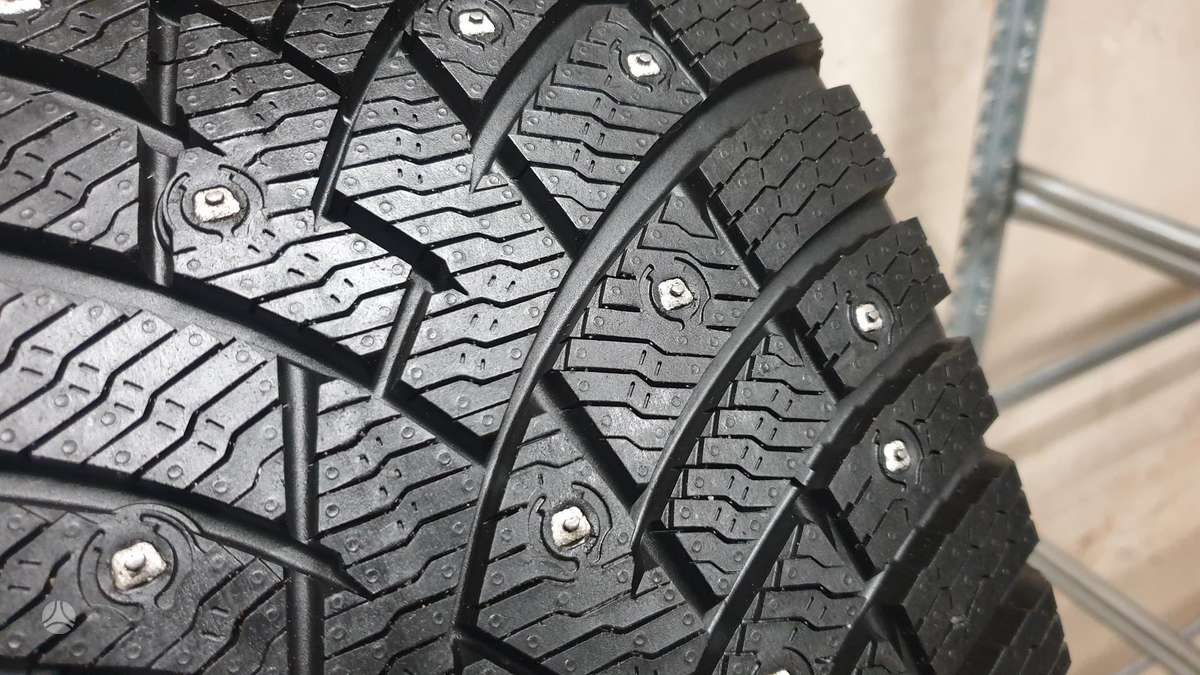 Pirelli Scorpion Ice Zero 2 NAUJA, зимние 275/45 R20
