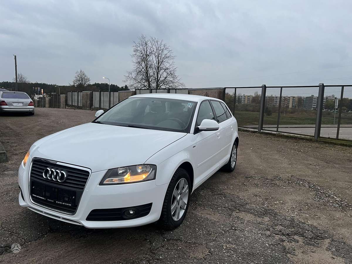 Audi A3, 1.4 l., hatchback