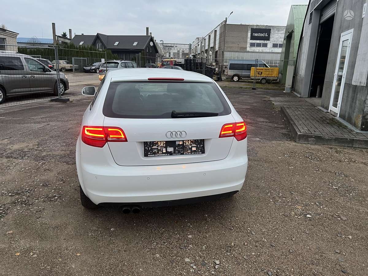 Audi A3, 1.4 l., hatchback