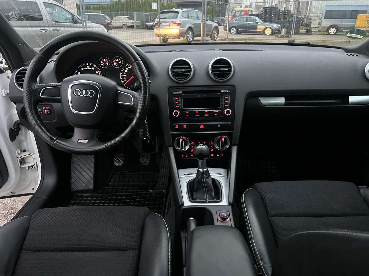 Audi A3, 1.4 l., hatchback