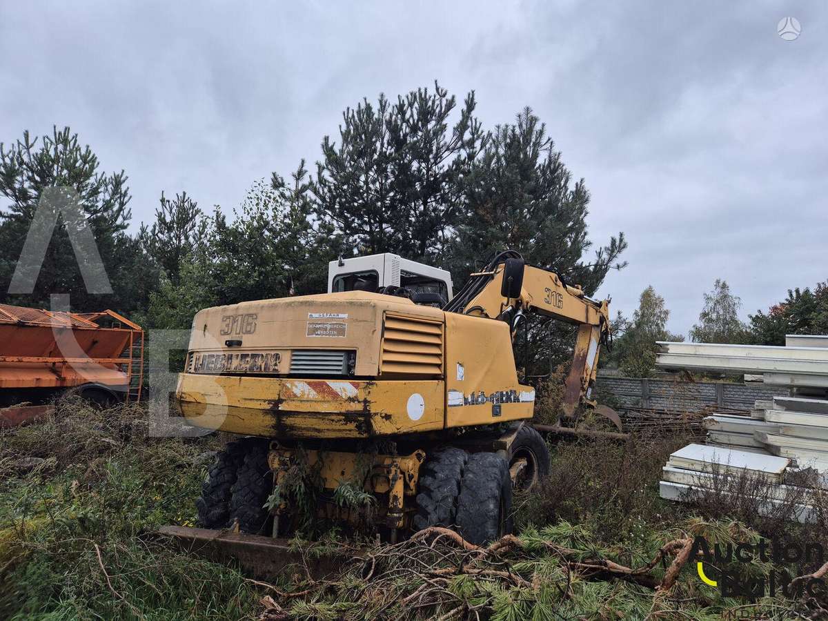 Liebherr A 316, ekskavatoriai