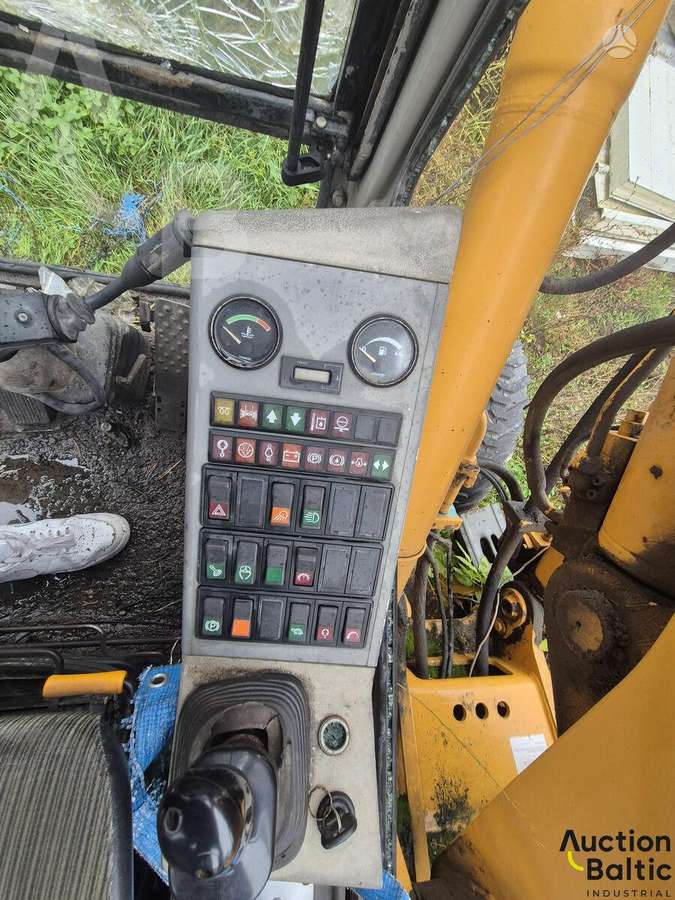 Liebherr A 316, excavator