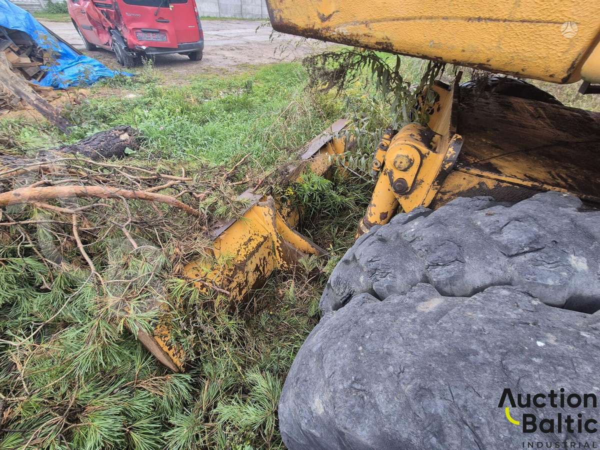 Liebherr A 316, excavator