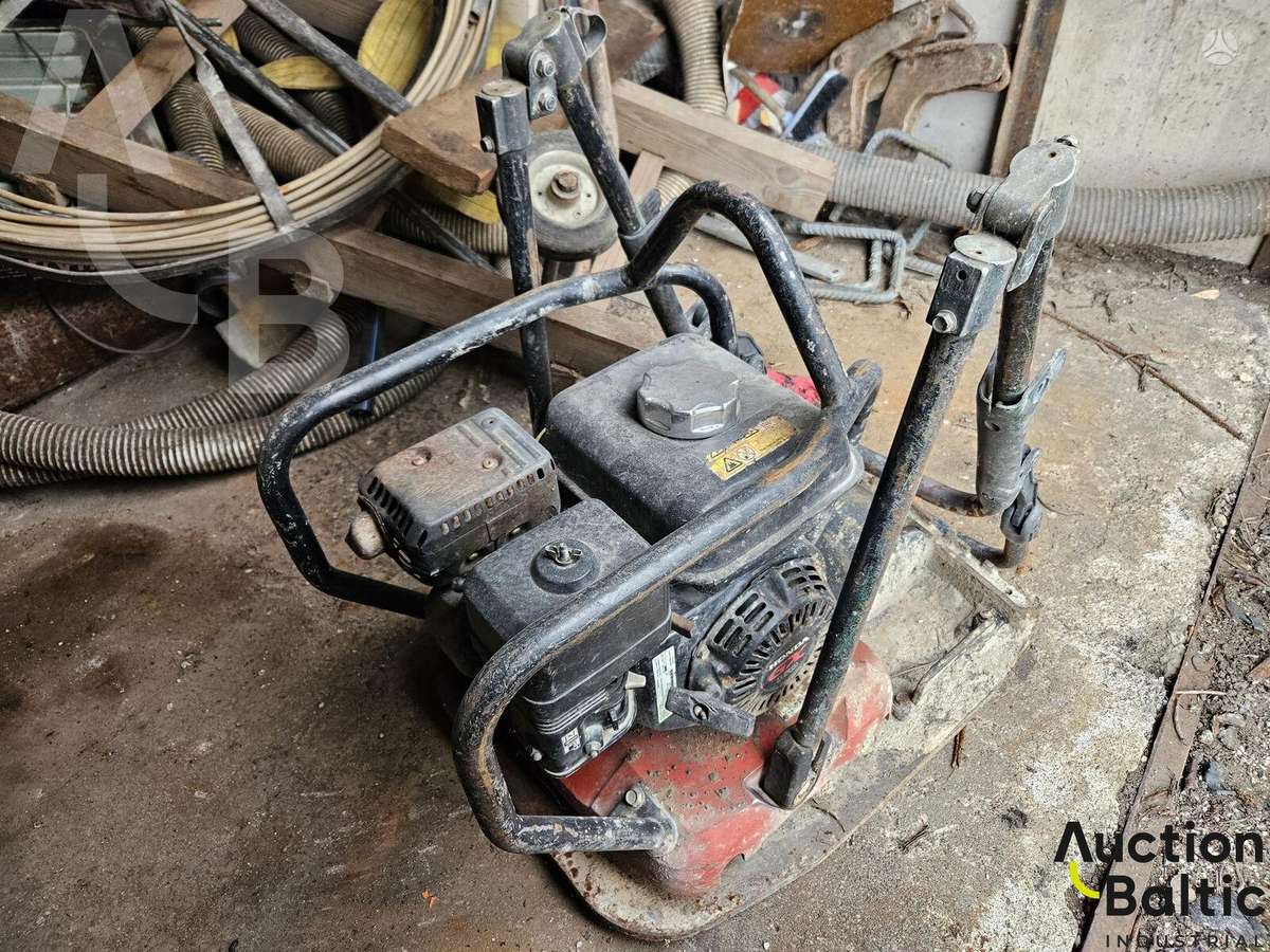 Dynapac LF 100, vibrator / compactor