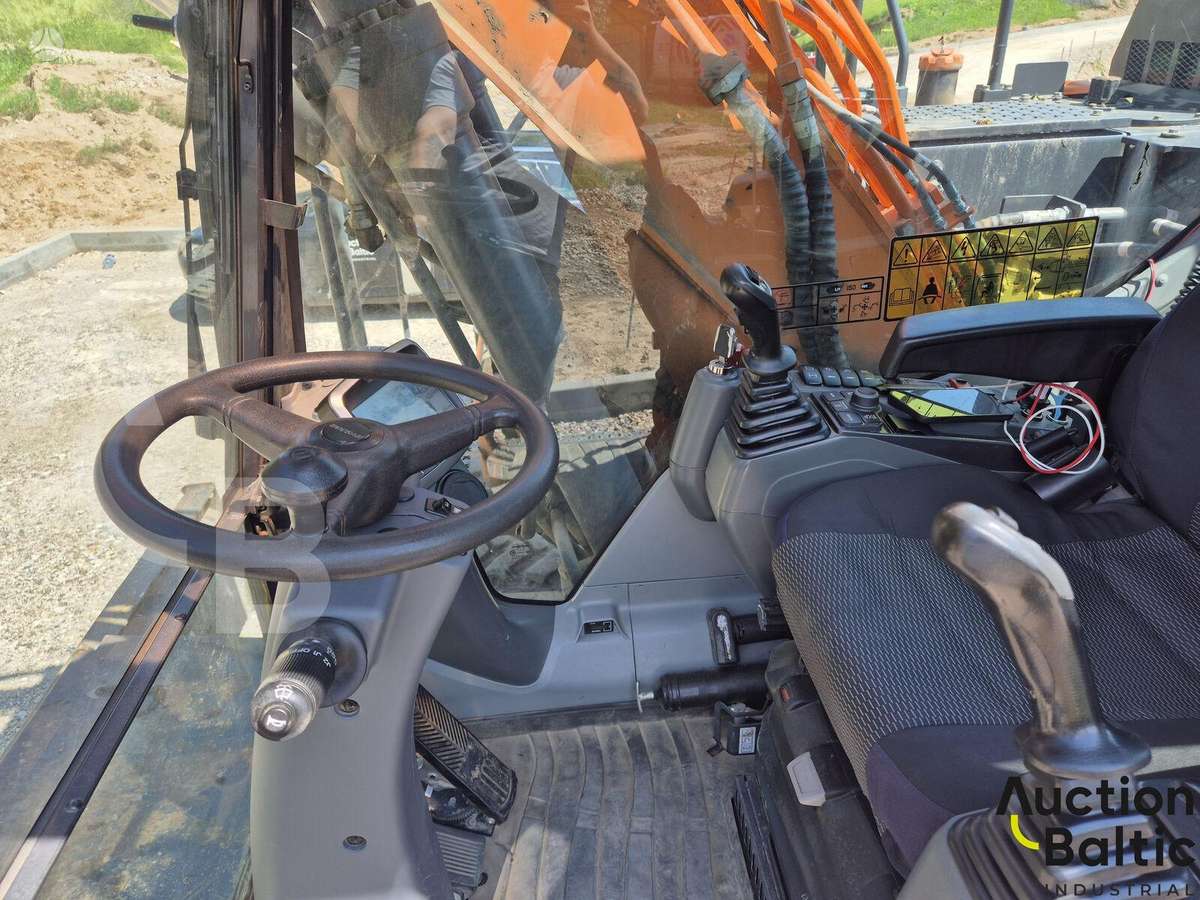 Doosan DX 170 W-5, экскаваторы