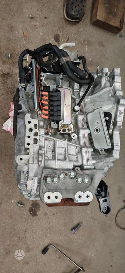 Toyota RAV4 kėbulo dalys