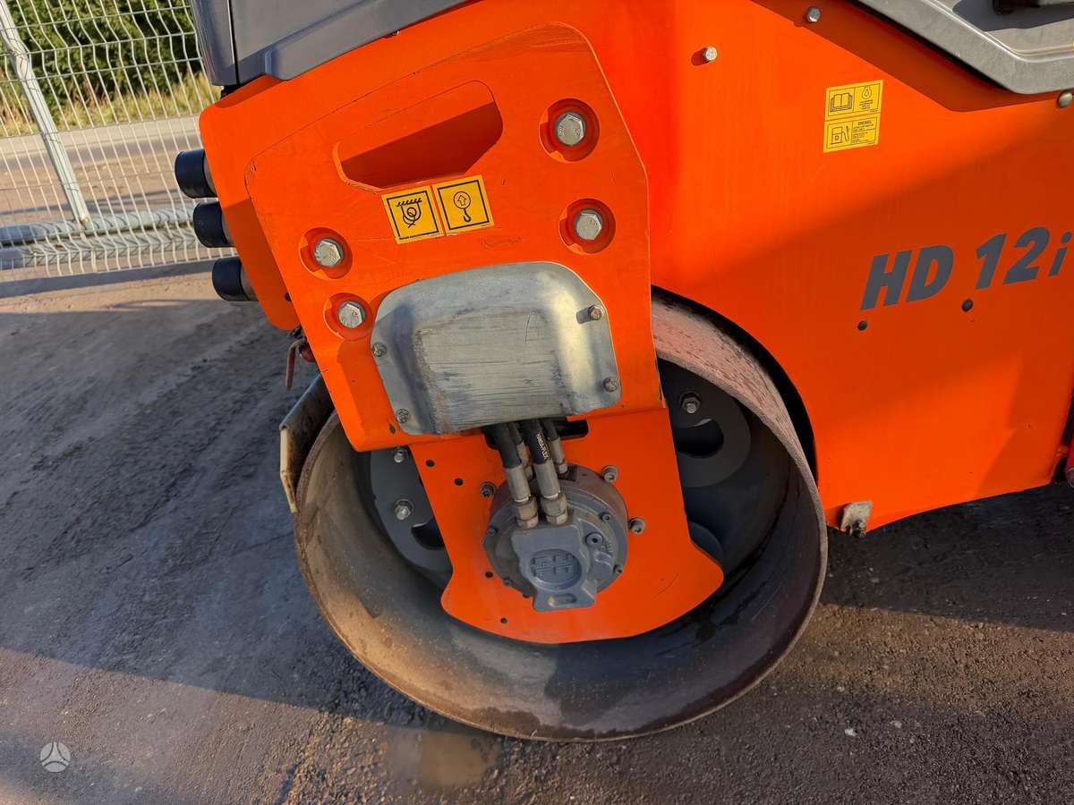 Hamm HD12i VV, vibrator / compactor