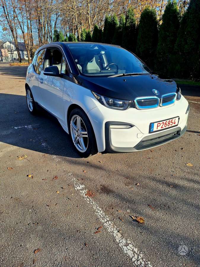 BMW i3