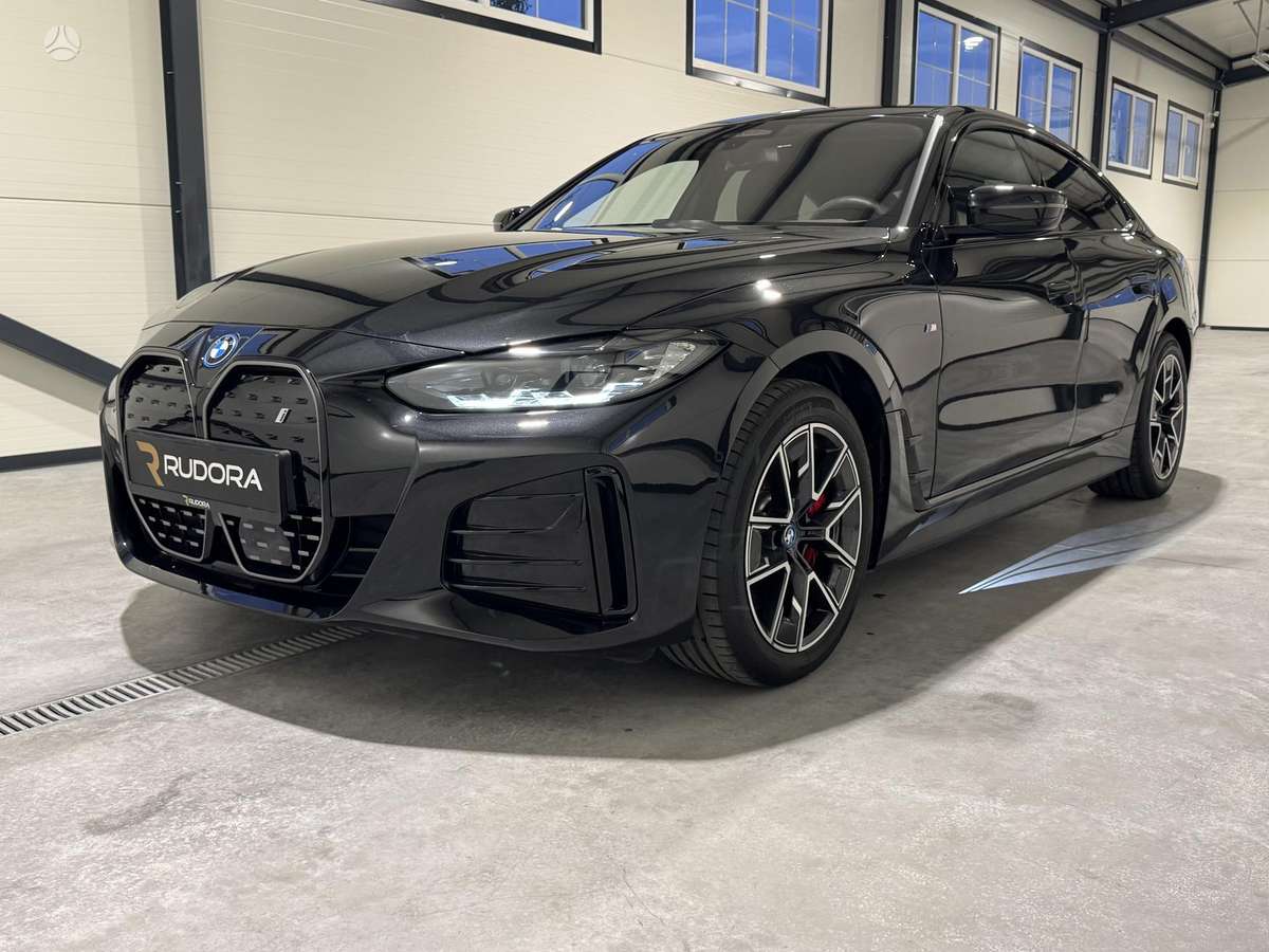 BMW i4