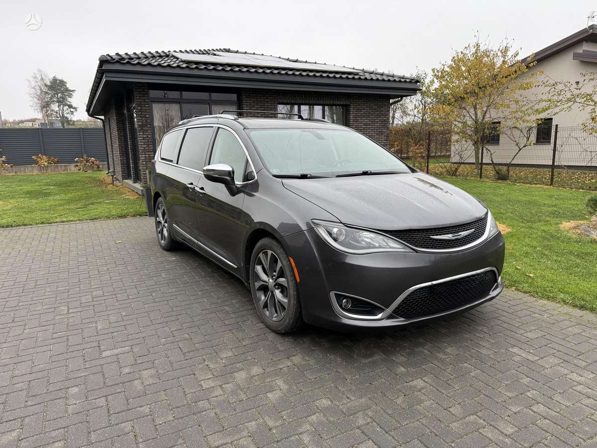 Chrysler Pacifica