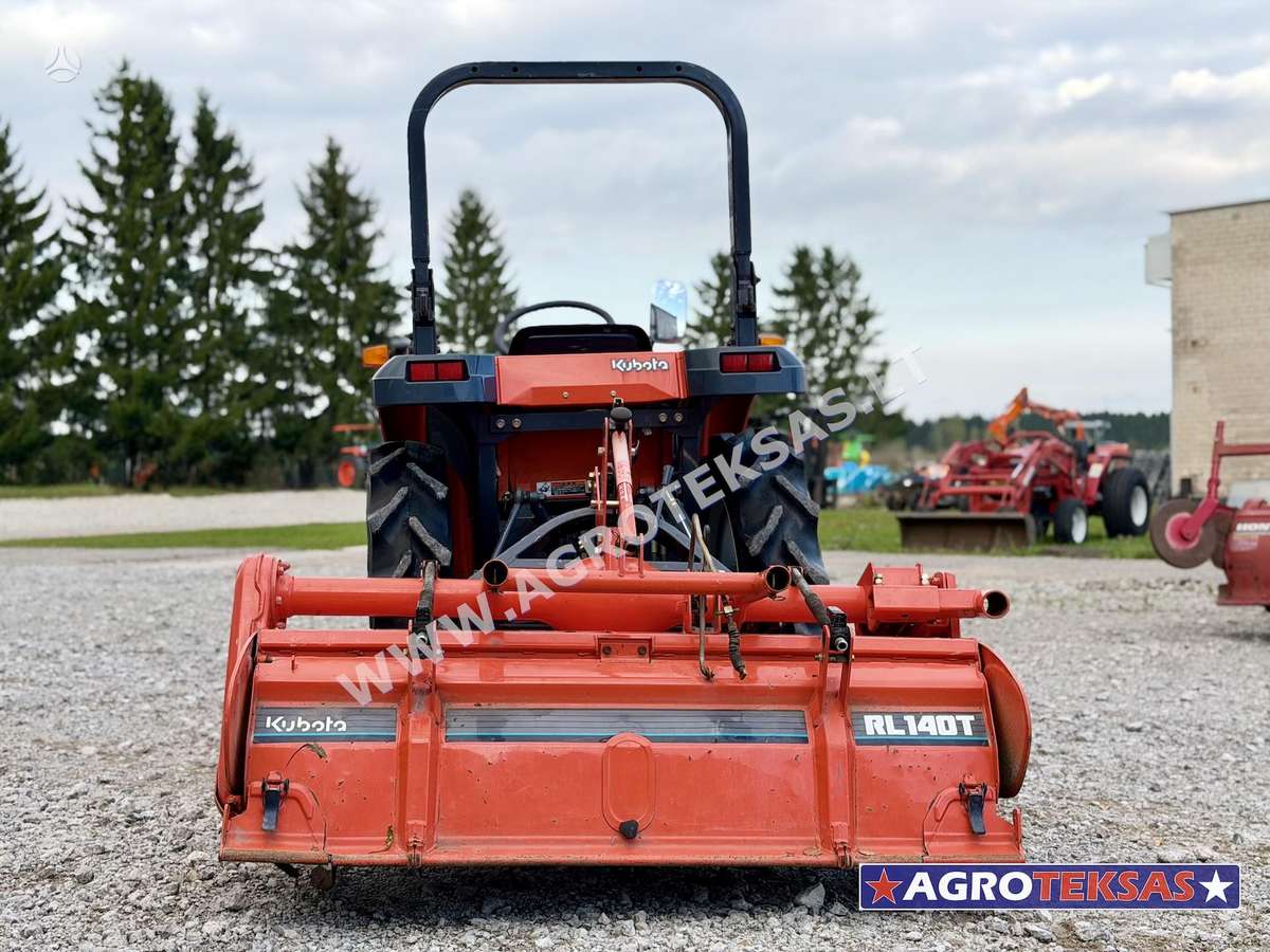 Kubota GT21, tractors