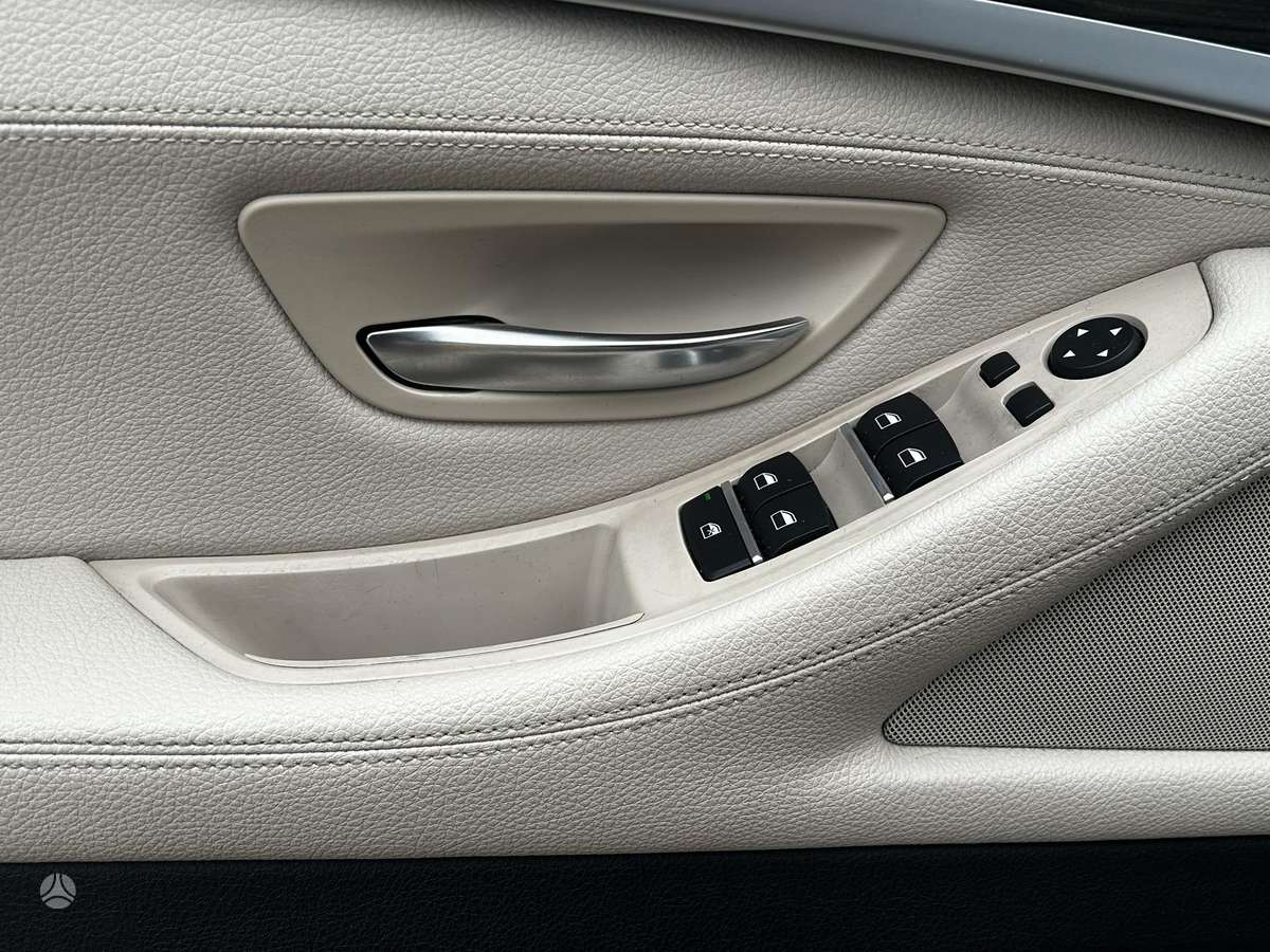 BMW 525, 2.0 l., Универсал