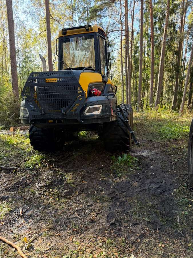 Ponsse Ergo 8w, harvesters
