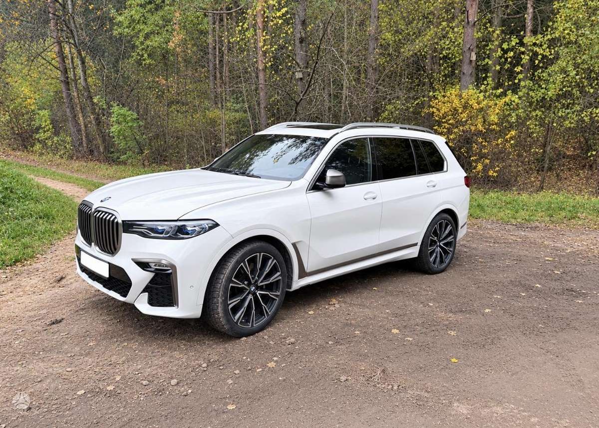 BMW X7