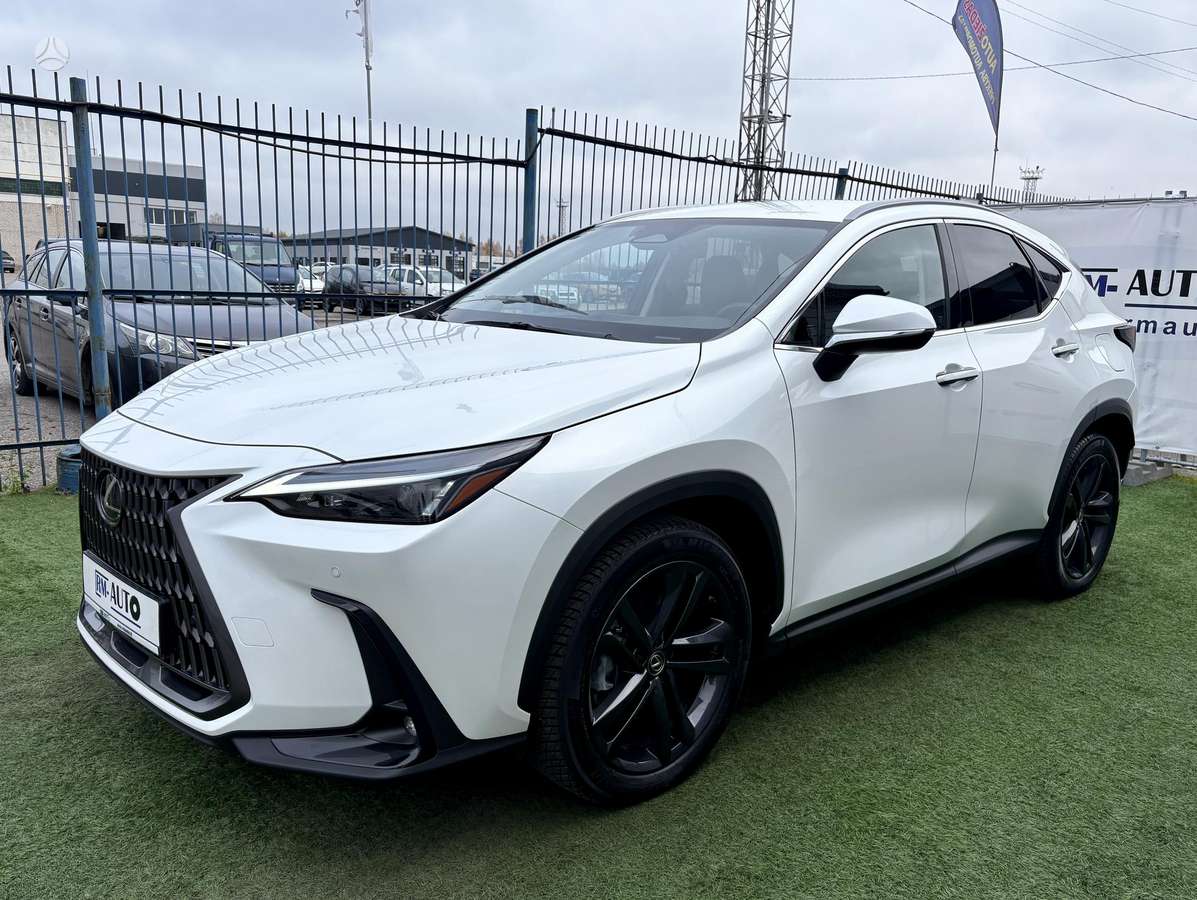 Lexus NX 450h+