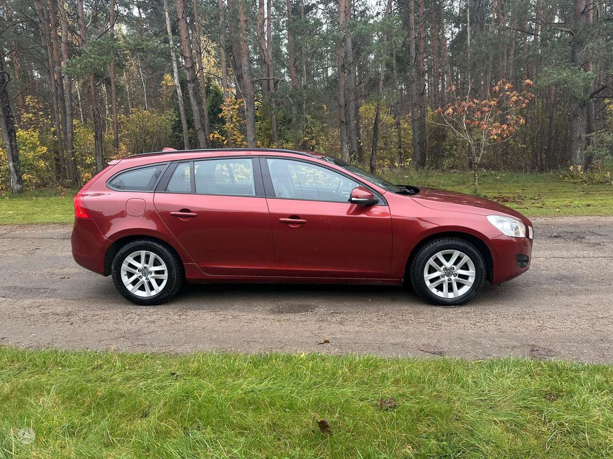 Volvo V60, 1.6 l., wagon