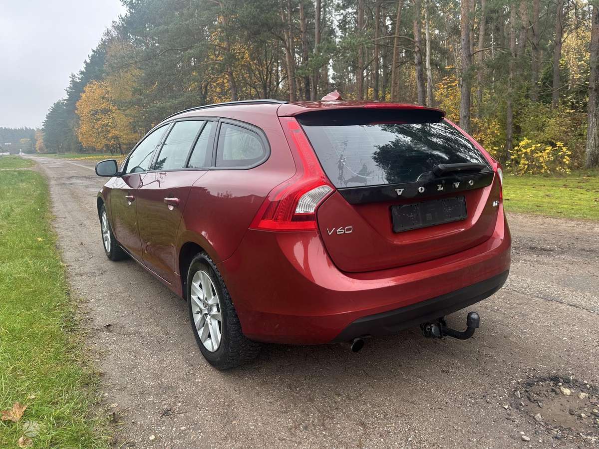 Volvo V60, 1.6 l., Универсал