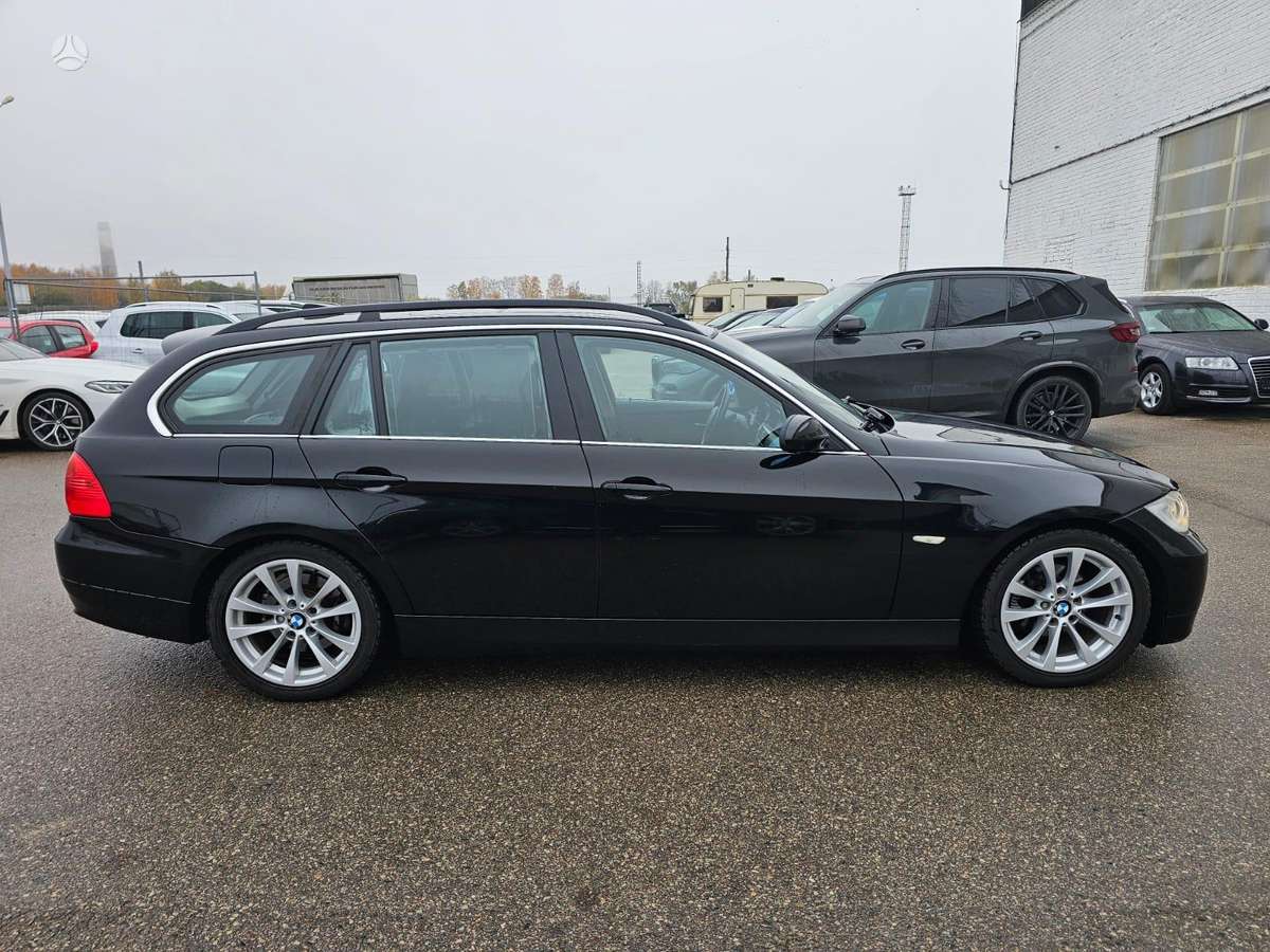 BMW 325, 2.5 l., wagon