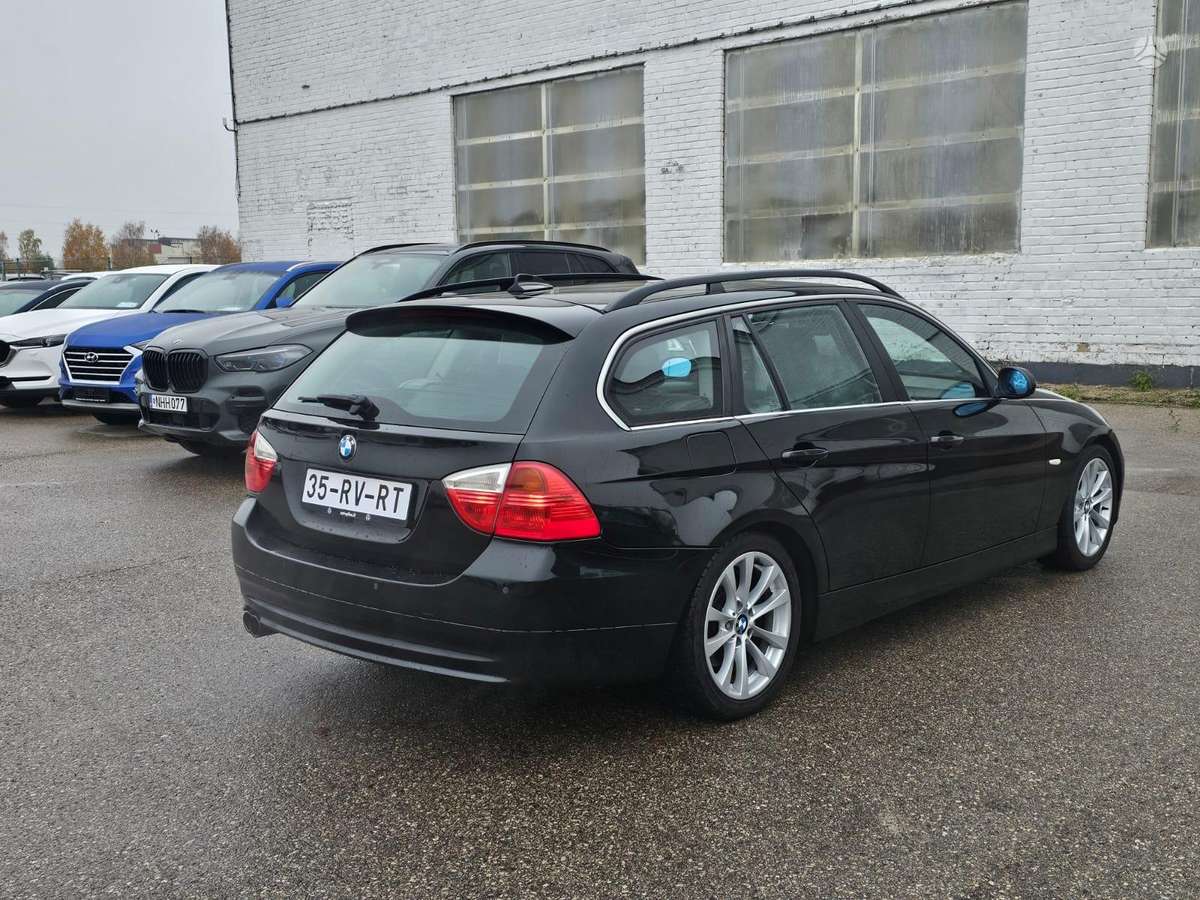 BMW 325, 2.5 l., wagon