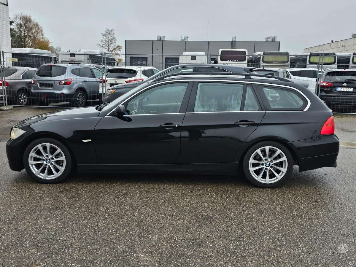 BMW 325, 2.5 l., wagon