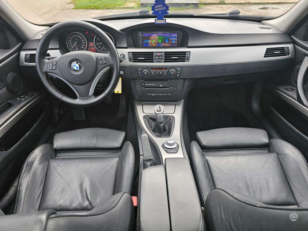 BMW 325, 2.5 l., wagon