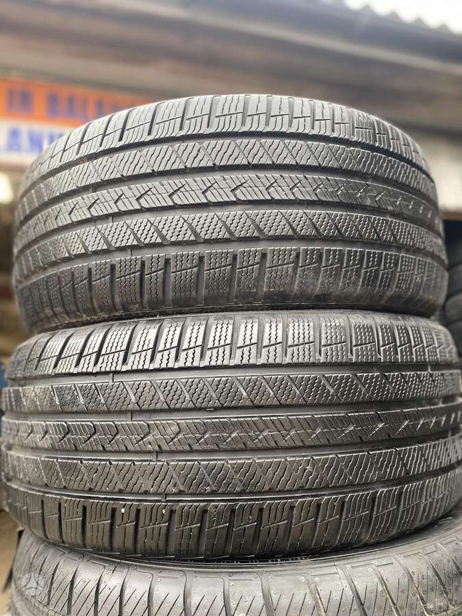 Vredestein, universalios 245/45 R18