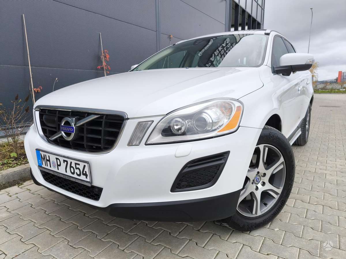 Volvo XC60