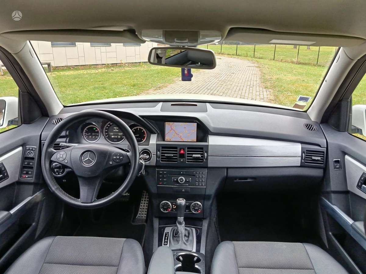 Mercedes-Benz GLK220 2009 — photo 19